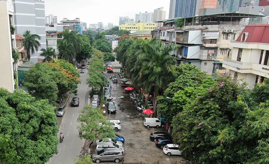 Tìm chỗ đỗ khó hơn mua ô tô