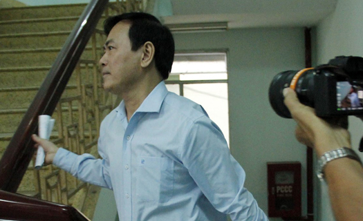 Xét xử sơ thẩm vụ ông Nguyễn Hữu Linh sàm sỡ bé gái trong thang máy