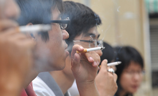 90% bệnh nhân ung thư phổi do hút thuốc lá