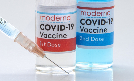 Nguyên nhân thiếu vaccine phòng Covid-19 Moderna cho trẻ?