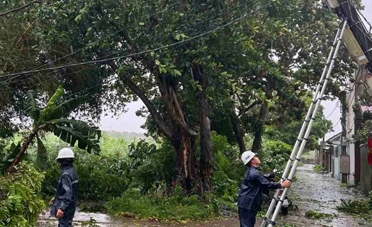 EVNHANOI sẽ không thực hiên ngừng, giảm cung cấp điện trong cơn bão số 3