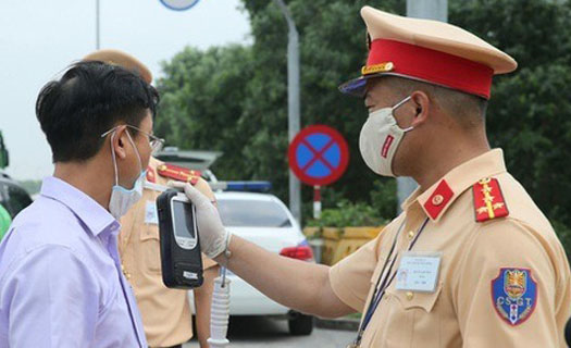 Bộ Tư pháp nói gì về đề xuất giảm mức phạt nồng độ cồn tối thiểu?