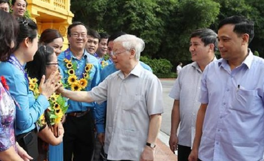 Tổng Bí thư, Chủ tịch nước gặp mặt Đoàn đại biểu Chủ tịch công đoàn cơ sở tiêu biểu