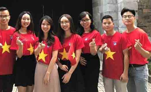 Người Việt trẻ và những khát vọng cống hiến