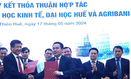 Hợp tác toàn diện giữa Agribank khu vực Miền Trung và Đại học Kinh tế Huế