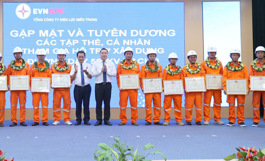 EVNCPC khen thưởng nhiều tập thể, cá nhân tham gia thi công đường dây 500kV mạch 3