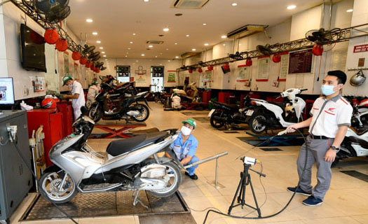 Hà Nội đo kiểm khí thải cho 3.000-5.000 xe máy, hỗ trợ 4 triệu đồng đổi xe cũ lấy mới