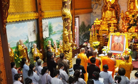 Chùa Việt tại Lào - nơi lưu giữ bản sắc văn hóa tâm linh của cộng đồng người Việt